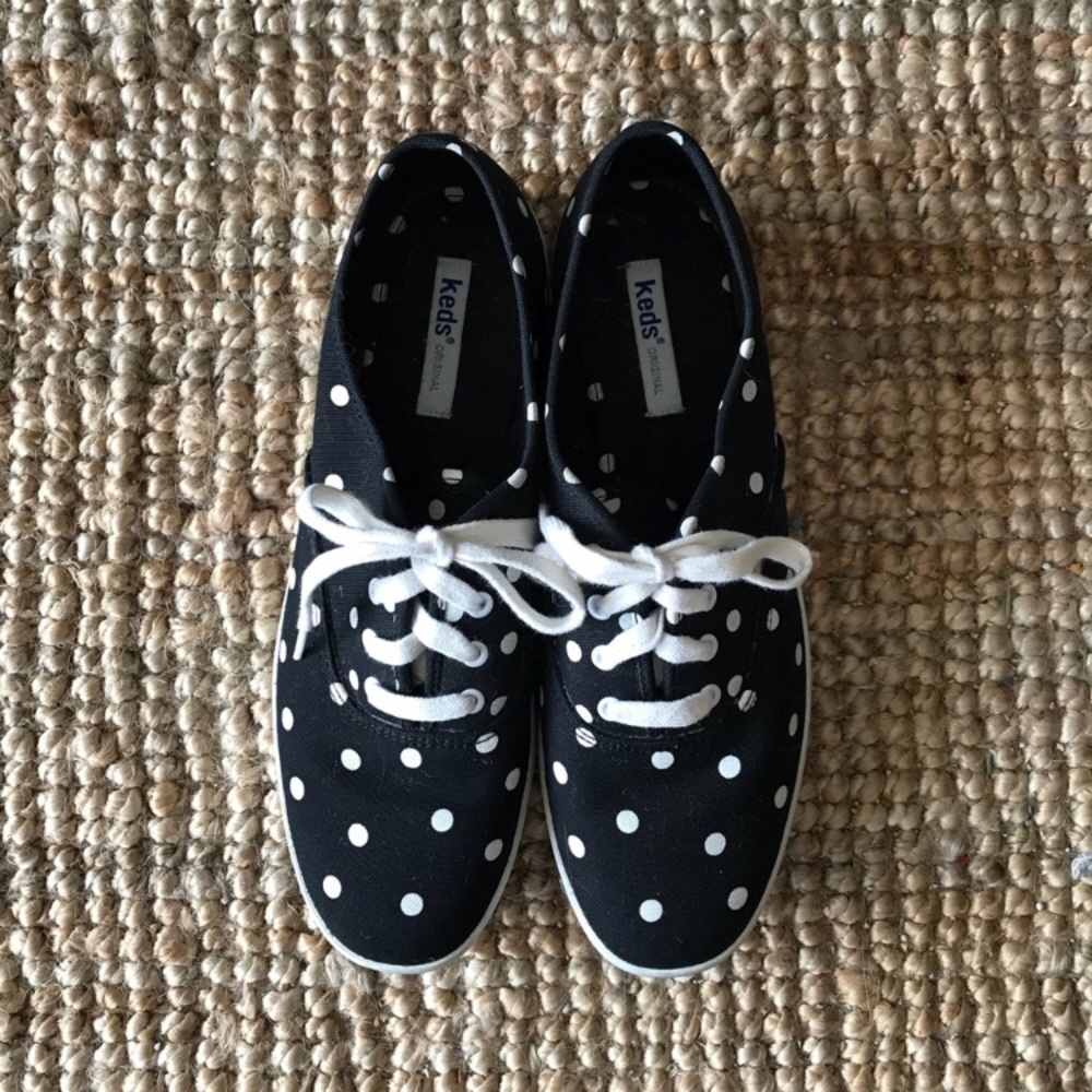 KEDS || Polka dot shoes